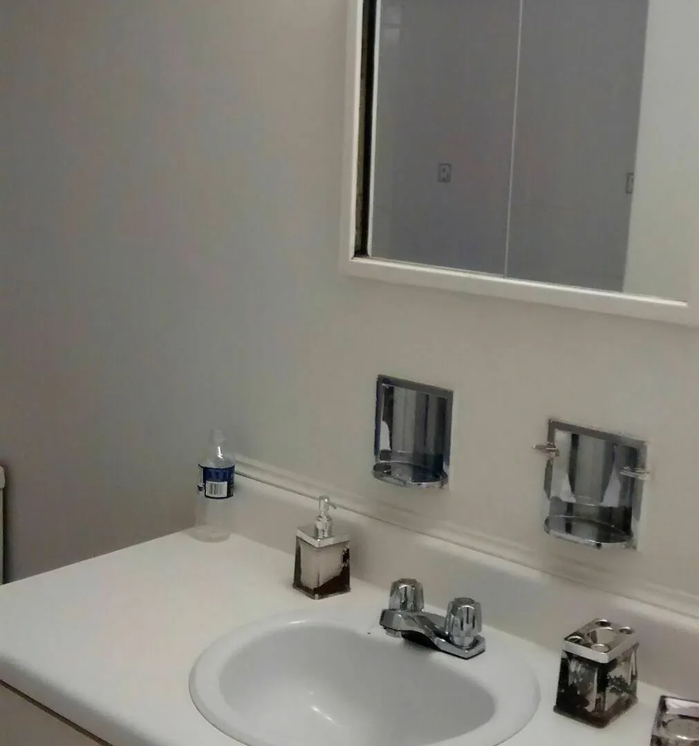 Toronto Furnished Living- Forest Manor